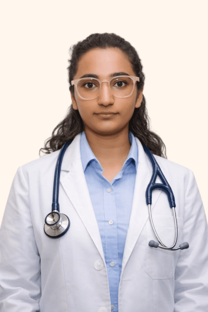 Dr. Aastha Inamdar - Trustee